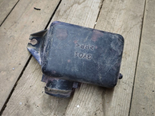 резонатор воздушного фильтра Mazda MPV LW 2000, 2.5 л., бензин