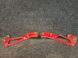 петля капота Mercedes-Benz Sprinter 2 поколение (W906) 2007, 2.1 л., OM 646.701, дизель, МКПП, красный, 9067500021, 9067500121