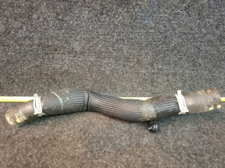 патрубок радиатора Chevrolet Traverse 2 поколение [рестайлинг] 2022, 3.6 л., бензин, АКПП, белый, внедорожник 5 дв., полный привод, 84819087