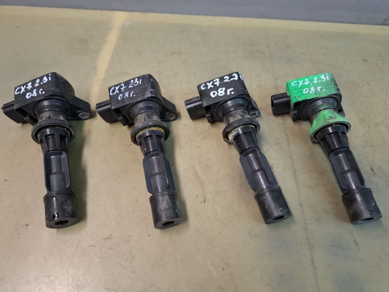 катушка зажигания Mazda CX-7 1 поколение 2008, 2.3 л., L3-VDT, бензин, АКПП, передний привод, 6M8G12A366 - фото №1