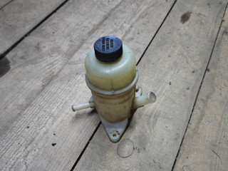 бачок гидроусилителя Mazda 626 5 поколение [рестайлинг] 1999