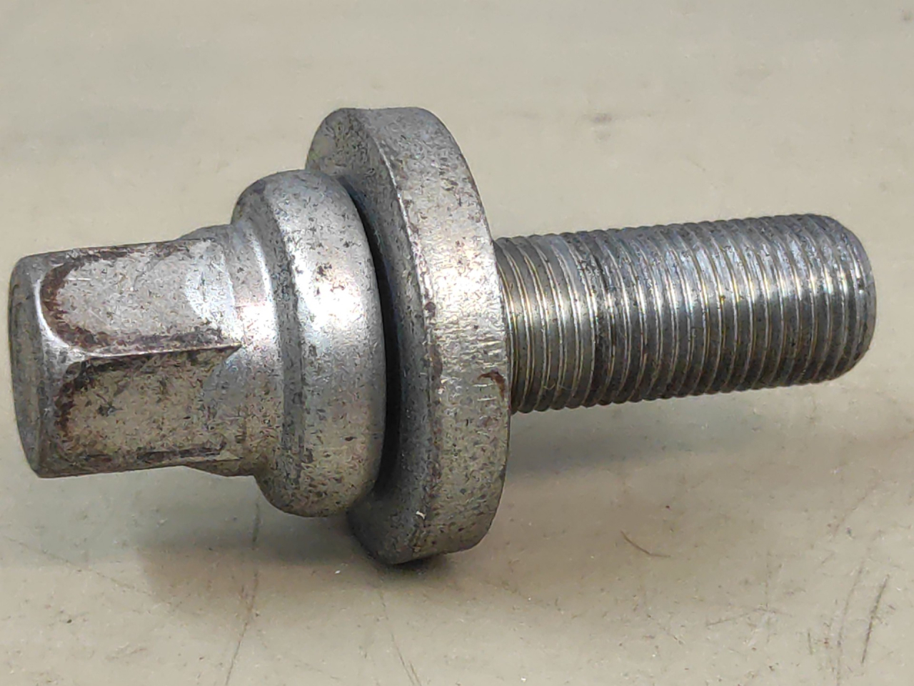 болт двигателя Acura Integra 4 поколение 2024, 1.5 л., бензин, АКПП, синий, хетчбэк 5 дв., передний привод - фото №1