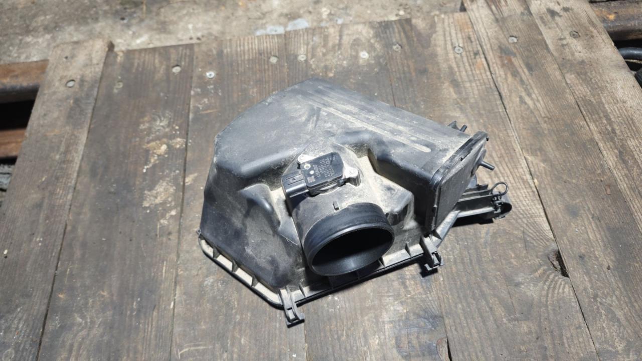 корпус воздушного фильтра Toyota Camry 7 поколение XV40 2009, 3.5 л., бензин - фото №1