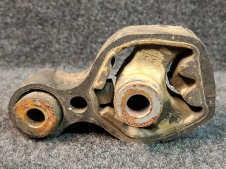 подушка крепления двигателя Mazda 6 3 поколение [рестайлинг] GJ 2016, 2.5 л., PYY1, бензин, АКПП, серый /42а, седан, передний привод