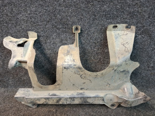 кожух (защита) рулевого механизма BMW X4 F26 2016, 2.0 л., дизель, АКПП, черный, 10834110, 57757348761