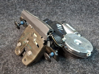 замок багажника Chevrolet Equinox 3 поколение 2018, 1.5 л., бензин, АКПП, серый/441b, полный привод