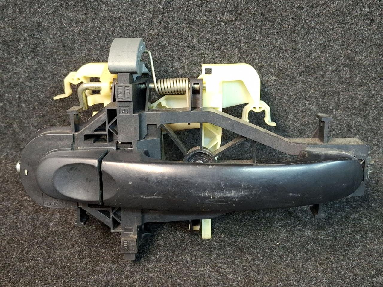 ручка наружная двери сдвижной Volkswagen Transporter T6 2016 - фото №1