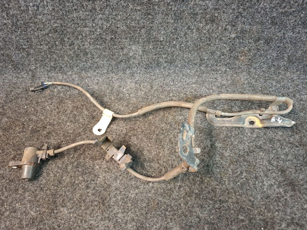 датчик ABS Toyota Camry 7 поколение XV40 ACV40 2009, 2.4 л., 2AZ-FE, бензин, АКПП, синий, седан, передний привод - фото №1