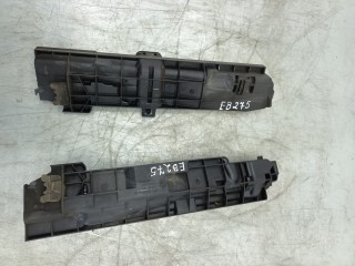 кронштейн радиатора BMW 3 серия E90/E91/E92/E93 [рестайлинг] 2008, 2.0 л., D, N47 D20 A, дизель, 6МКПП, серебристый, седан, задний привод, 17107524912, 17107524914