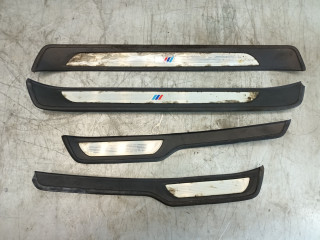 накладка на порог внутренняя BMW 3 серия E90/E91 [рестайлинг] 2009, 3.0 л., D, M57 D30 (306D2), дизель, АКПП, внедорожник 5 дв., полный привод