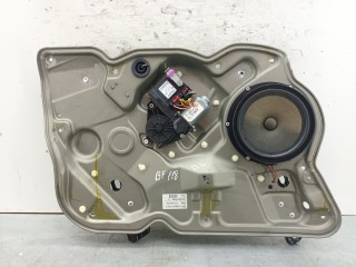 стеклоподъемник электрический передний левый Skoda Octavia 2 поколение (A5) 2005, 1.9 л., TDi PD, BXE, дизель, 6МКПП, хетчбэк 5 дв., передний привод, 1Z2837655B