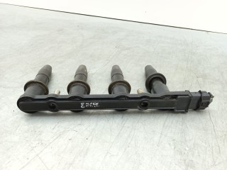 катушка зажигания Opel Astra H/Family [рестайлинг] 2007, 1.8 л., i, Z 18 XER, бензин, АКПП, хетчбэк 5 дв., передний привод, 95517924, 1104082, 010458316, 01208021, 10458316, 1208021, 1208120, 0040100427, ZS427, 71739725, 71744369, 71779115, U6001, 5DA1931750-21, CE20009, CE2000912B1