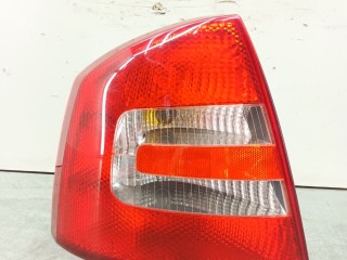 фонарь задний левый Skoda Octavia 2 поколение (A5) 2006, 1.9 л., TDi PD, BXE, дизель, 6МКПП, хетчбэк 5 дв., передний привод, правый руль, 1Z5945095A