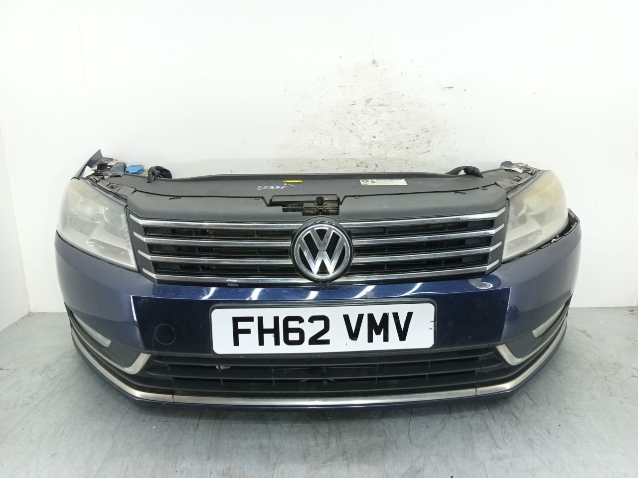 передняя часть (ноускат) Volkswagen Passat B7 2013, FH62VMV - фото №1