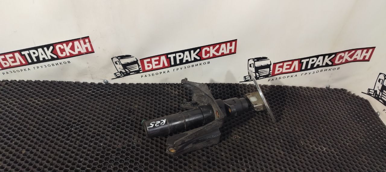 форсунка омывателя фары левая Scania G 6 серия 2018, 12.7 л., DC 13.148, дизель, АКПП, white ivory, задний привод, 2271664, 2264830, 2256137 - фото №1