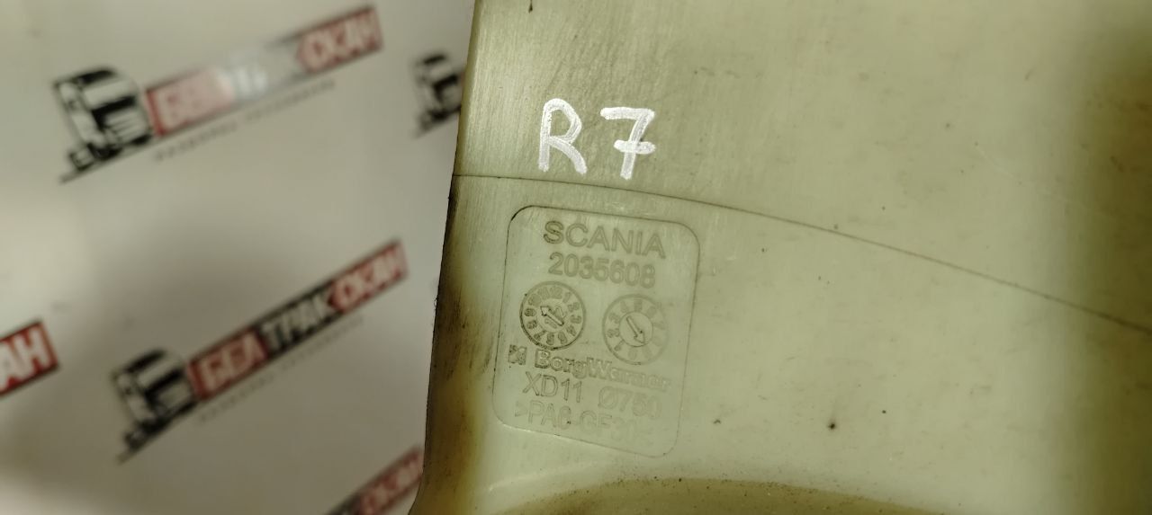 вискомуфта Scania R 5 серия 2012, 12.7 л., DC 13.121, дизель, АКПП, white ivory, задний привод, 2035612, 1776552, 2035608 - фото №1