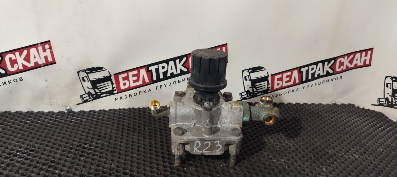 Клапан ускорительный Scania R 5 серия 2012, 11.7 л., DC 12.15, дизель, АКПП, white ivory, задний привод, 1425183, 1342598, 1350118, 1543187 - фото №1