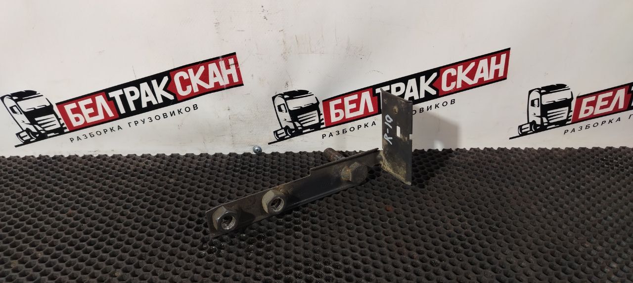 кронштейн (крепление) Scania R 5 серия 2013, 12.7 л., DC 13.121, дизель, АКПП, blue baltic, задний привод, 1880666, 1784909, 1725906 - фото №1