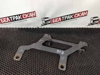 крепление ( кронштейн ) крыла Scania R 6 серия 2019, OC13 101, газ, АКПП, chilli red, задний привод, 2585727