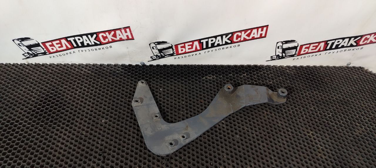 Крепление бампера переднего Scania R 6 серия 2019, OC13 101, газ, АКПП, chilli red, задний привод, 2531895, 2541115 - фото №1