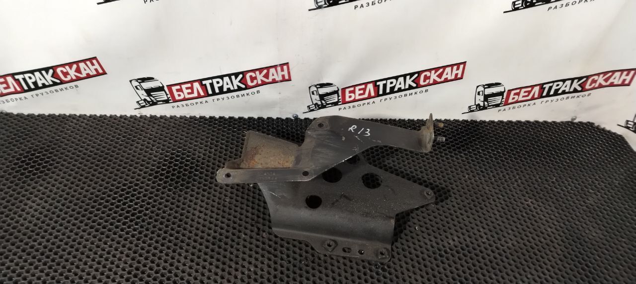 кронштейн гидроусилителя Scania R 5 серия 2013, 12.7 л., DC 13.112, дизель, АКПП, red cherry, задний привод, 2039844, 1792053 - фото №1