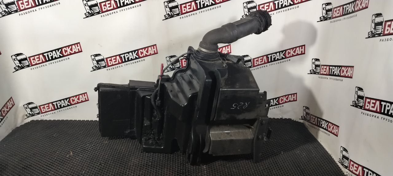 бачок омывателя Scania G 6 серия 2018, 12.7 л., DC 13.148, дизель, АКПП, white ivory, задний привод, 2303270, 2303271, 2512290, 2303274 - фото №1