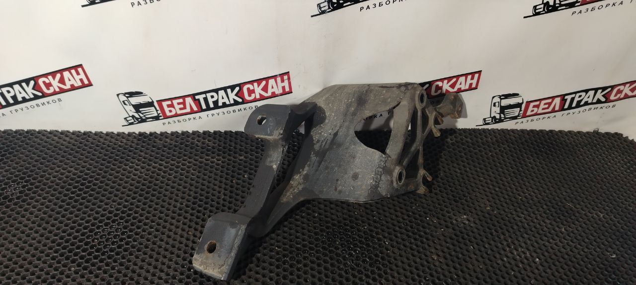 кронштейн глушителя Scania R 5 серия 2012, 11.7 л., DC 12.15, дизель, АКПП, white ivory, задний привод, 1776713, 1541007 - фото №1