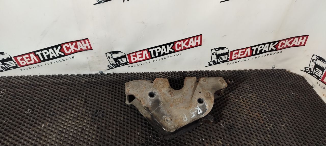 замок кабины Scania R 5 серия 2012, 11.7 л., DC 12.18, дизель, МКПП, red chilli, задний привод, 1810345, 1519436 - фото №1