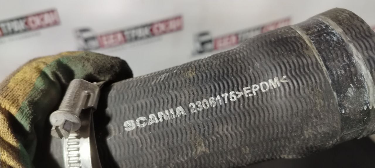 патрубок (трубопровод, шланг) Scania R 6 серия 2019, OC13 101, газ, АКПП, chilli red, задний привод, 2306175 - фото №1