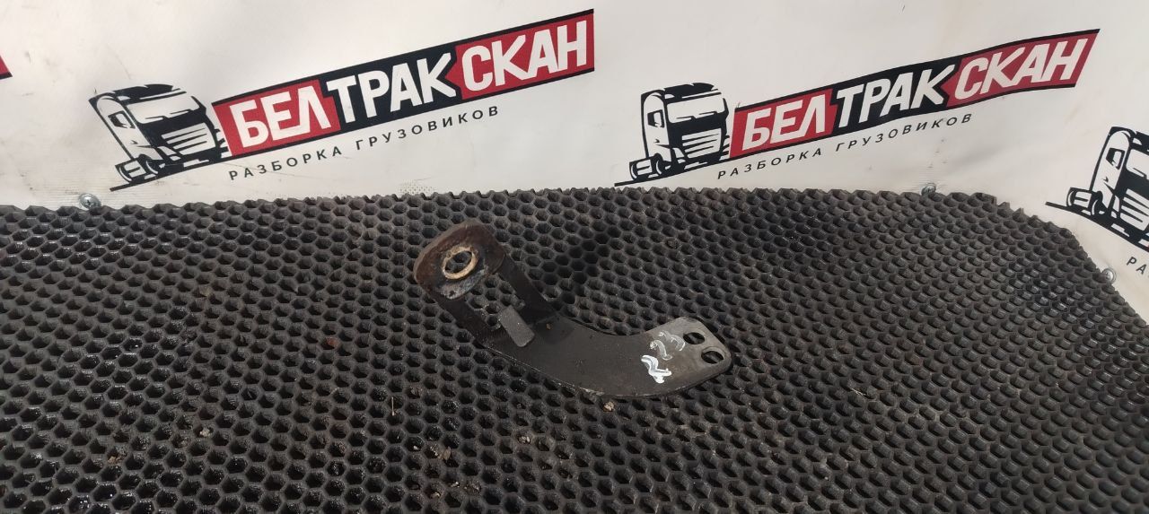 кронштейн (крепление) Scania R 5 серия 2012, 11.7 л., DC 12.15, дизель, АКПП, white ivory, задний привод, 1940136 - фото №1