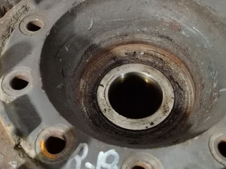 ступица передняя Scania R 5 серия 2010, 11.7 л., DC 12.15, дизель, АКПП, задний привод, 1724406, 1480933, 1391369, 1868663, 2603321, 2290526, 1864430