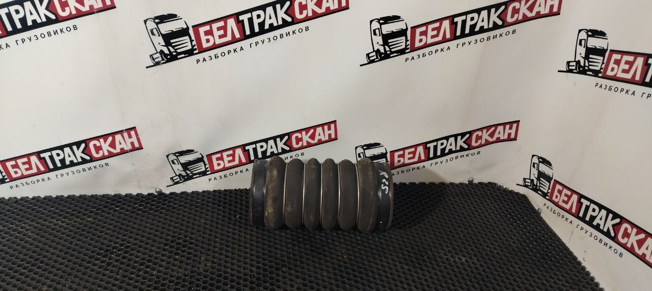 патрубок интеркулера Scania G 6 серия 2018, 12.7 л., DC 13.148, дизель, АКПП, white ivory, задний привод, 2192156 - фото №1