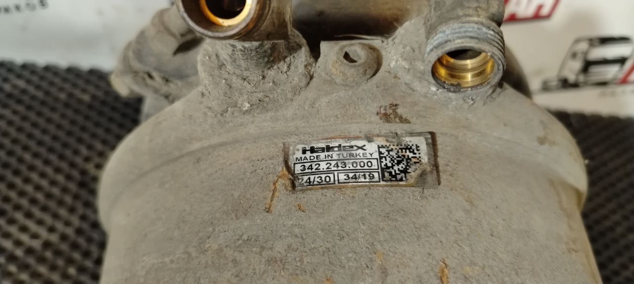 энергоаккумулятор Scania R 5 серия 2012, 12.7 л., DC 13.112, дизель, АКПП, white ivory, задний привод, 1912986, 2147775, 1802657, 1734996, 1427480, 571140, 1424306, 1383095 - фото №1