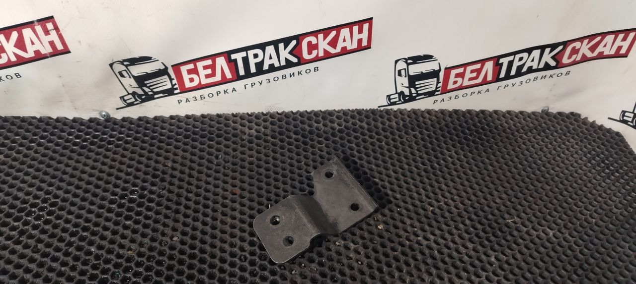 крепление ( кронштейн ) крыла Scania G 6 серия 2018, 12.7 л., DC 13.148, дизель, АКПП, white ivory, задний привод, 2585729 - фото №1