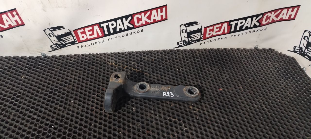 кронштейн глушителя Scania R 5 серия 2012, 11.7 л., DC 12.15, дизель, АКПП, white ivory, задний привод, 1740196 - фото №1