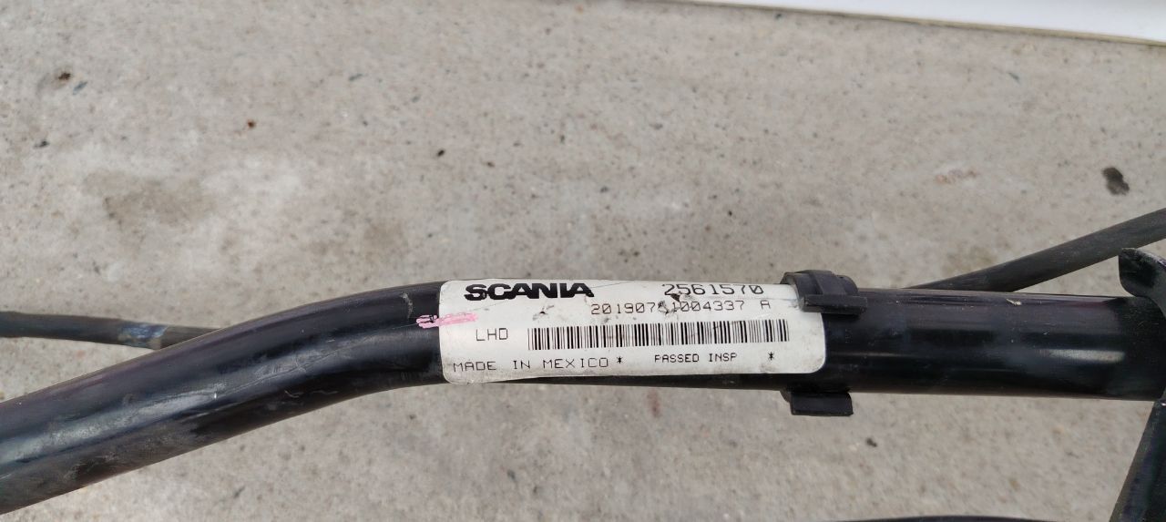 механизм стеклоочистителя (трапеция дворников) Scania R 6 серия 2022, 2561570, 2371908, 2558026, 2039222 - фото №1