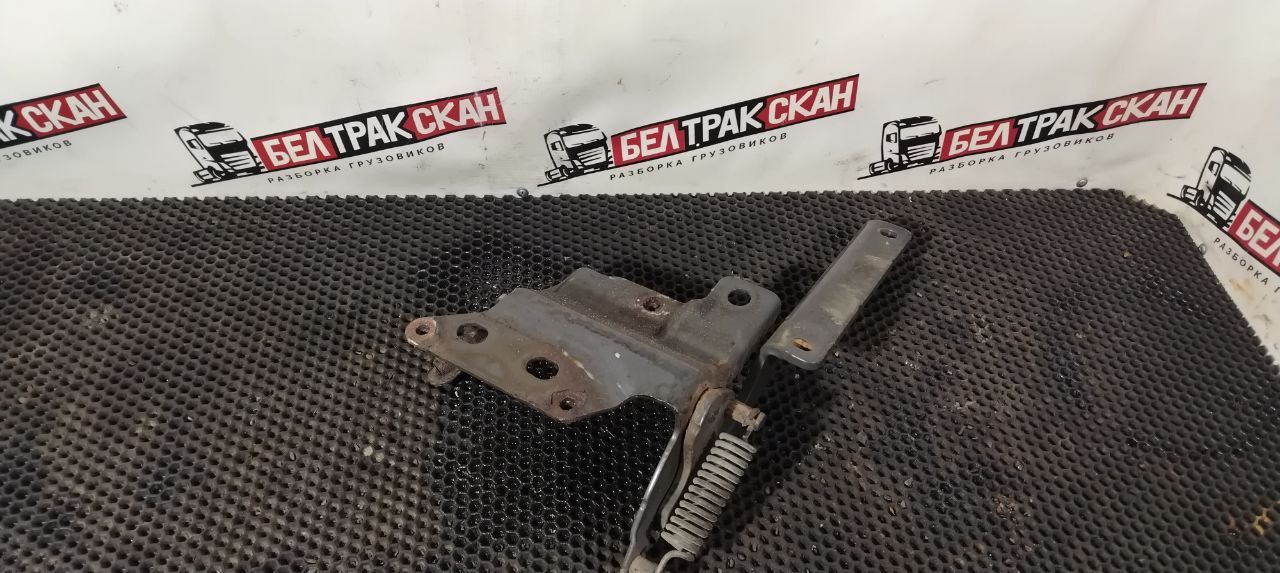 шарнирная петля подножки обслуживания Scania R 5 серия 2013, 1889300 - фото №1