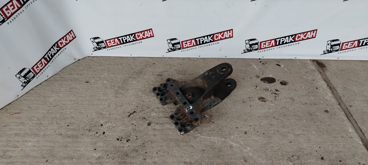 кронштейн рессоры задней Scania R 5 серия 2012, 11.7 л., DC 12.15, дизель, АКПП, white ivory, задний привод, 1870172 - фото №1