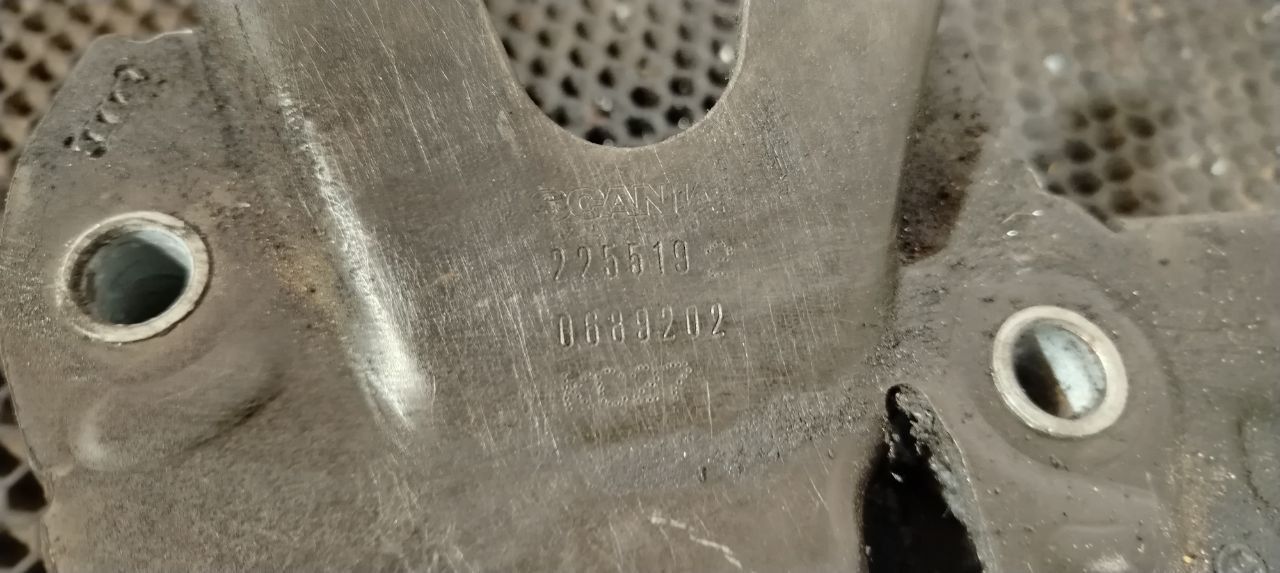 замок кабины Scania R 6 серия 2019, OC13 101, газ, АКПП, chilli red, задний привод, 2255192, 2830880, 2700758 - фото №1