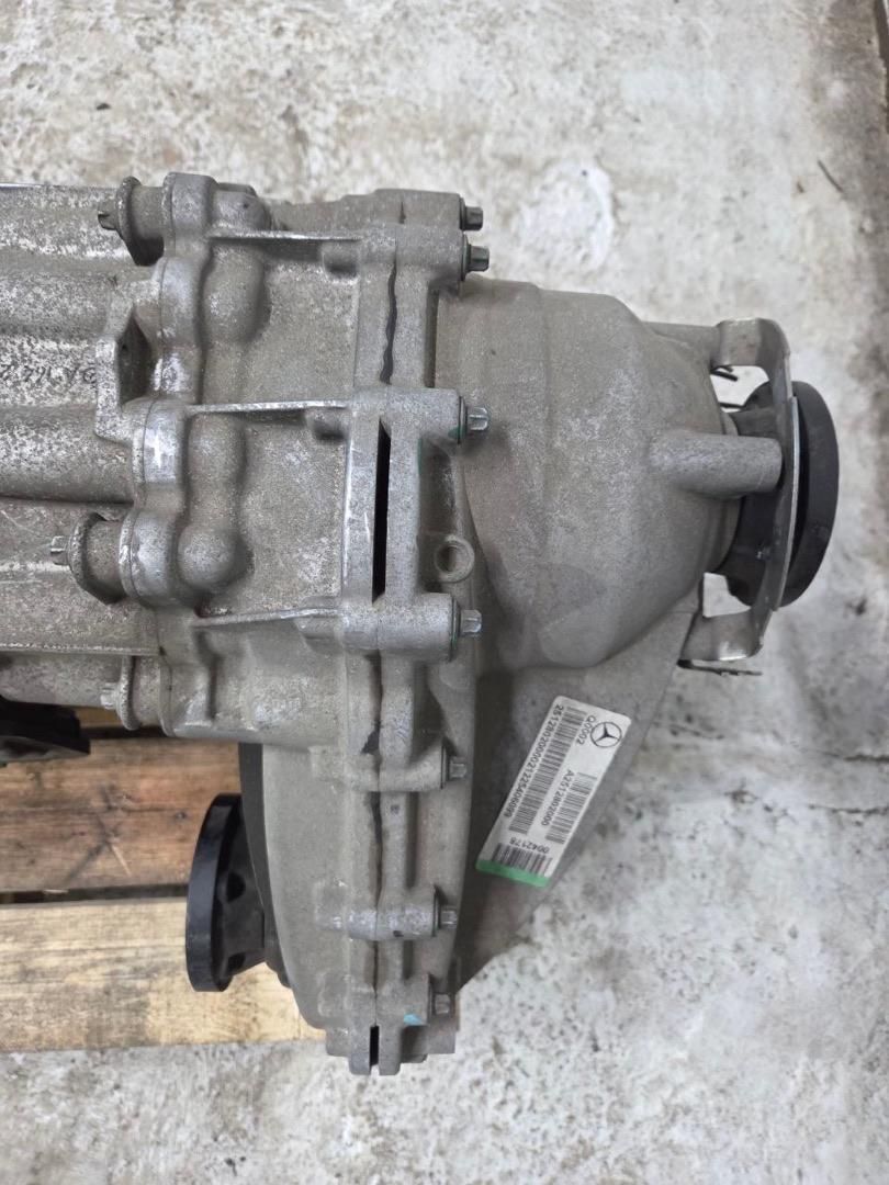 раздаточная коробка Mercedes-Benz GL-Класс X166 2013, 3.0 л., OM 642.826, дизель, 2512802000 - фото №1