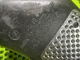 воздуховод Mercedes-Benz GL-Класс X164 2009, 3.0 л., OM 642.940, дизель, 6420908237