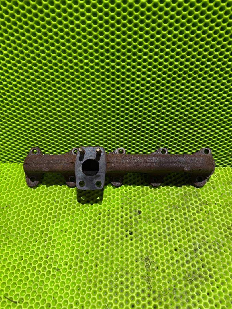 коллектор выпускной Volvo V40 2 поколение 2012, 1.6 л., D 4162 T, дизель - фото №1