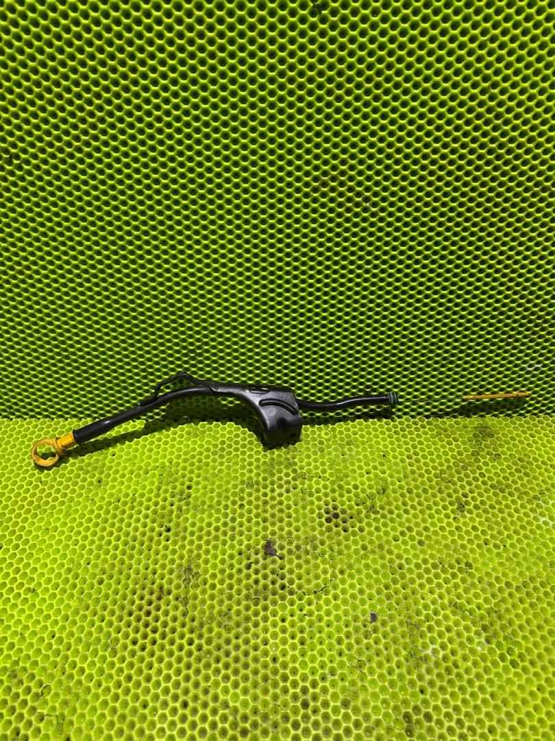 щуп двигателя Volvo V40 2 поколение 2012, 1.6 л., D 4162 T, дизель, 9671676880 - фото №1