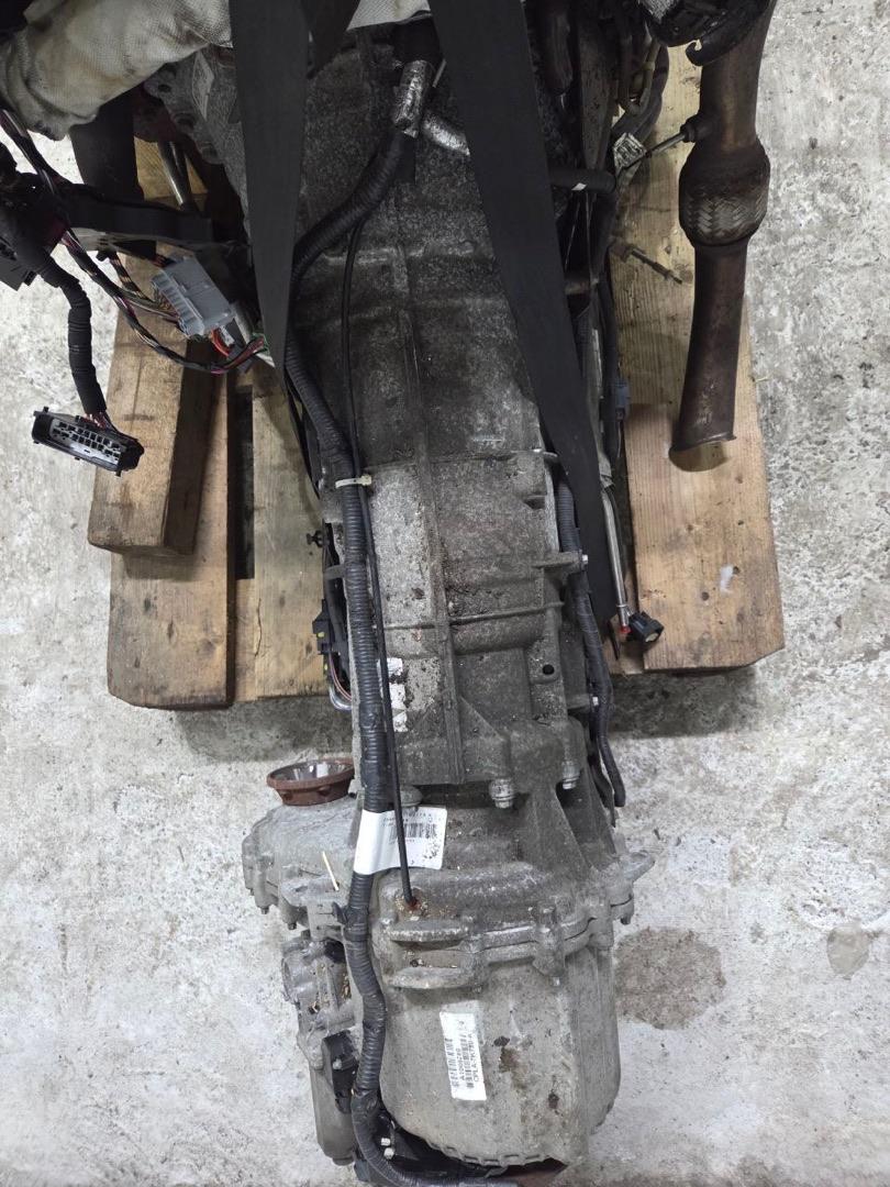 КПП автоматическая (АКПП) Land Rover Discovery 4 поколение 2013, 3.0 л., 306DT, дизель, CPLA7000DA, 8HP70 - фото №1