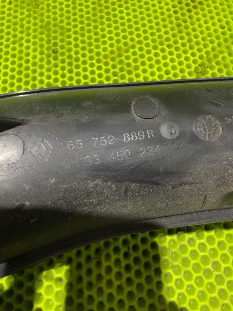 патрубок интеркулера Renault Trafic 3 поколение 2016, 1.6 л., R9M 450, дизель, 165752889 - фото №1