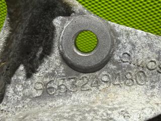 кронштейн генератора Volvo V40 2 поколение 2012, 1.6 л., D 4162 T, дизель, 9653249480