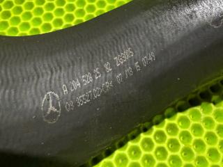 патрубок интеркулера Mercedes-Benz C-Класс W204 [рестайлинг] 2015, 1.8 л., бензин, 2045282582