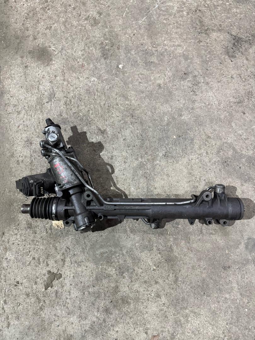 рулевая рейка BMW 5 серия E60/E61 2004, 3.0 л., бензин, 7882301106 - фото №1