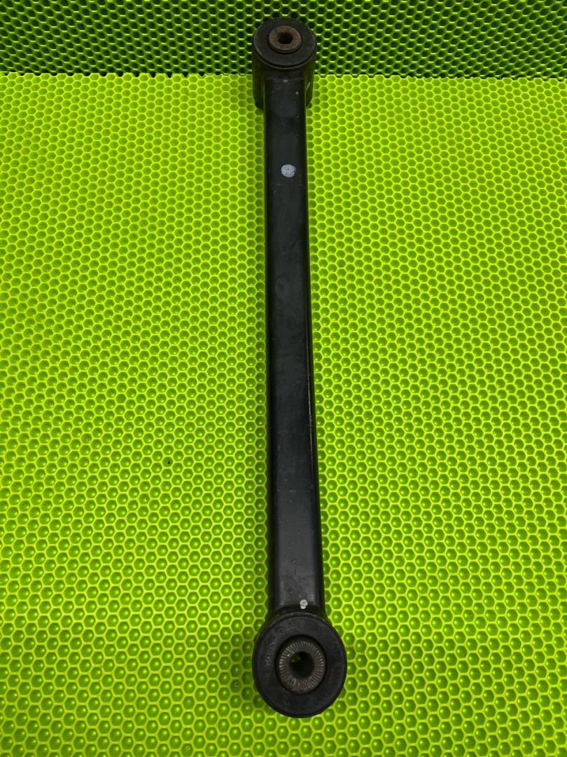 рычаг задний левый Jeep Wrangler 4 поколение 2019, 2.0 л., бензин, 68247741AA - фото №1