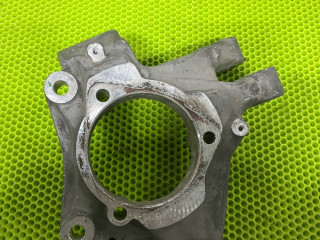 кулак поворотный правый Jeep Wrangler 4 поколение 2022, 10017691